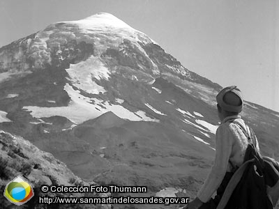 Foto Ascensión al volcán Lanín (Colección Foto Thumann)
