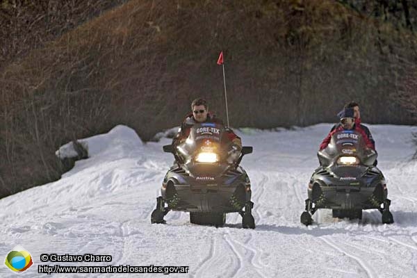 Foto Motos de nieve (Gustavo Charro)