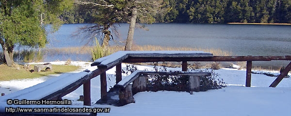 Foto Lago Nonthué (Guillermo Hermosilla)