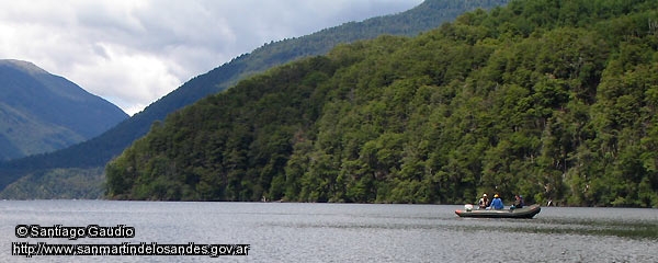 Foto Lago Nonthué (Santiago Gaudio)