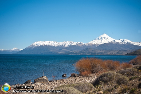 Foto Lago Huechulafquen (Efrain Dávila)