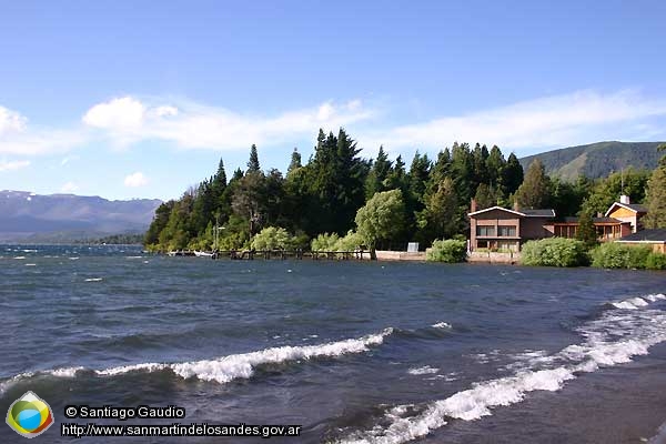 Foto Aguas del lago Lolog (Santiago Gaudio)