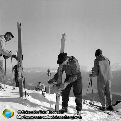 Foto esquiadores (Colección Foto Thumann)