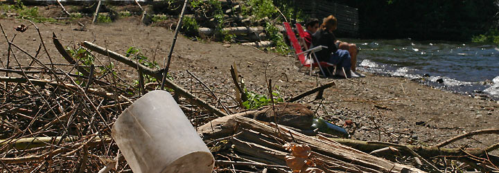 La basura es un problema del hombre: No se la deje a la naturaleza - Santiago Gaudio La basura es un problema del hombre: No se la deje a la naturaleza - Santiago Gaudio